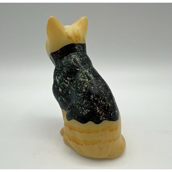 Fenton Custard Glass Halloween Cat Figurine 3.5” Hand Painted Vampire Dracula - Picture 4 of 8